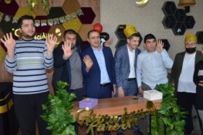 Özel gereksinimli bireyler Kur'an'a geçmenin sevincini yaşadı