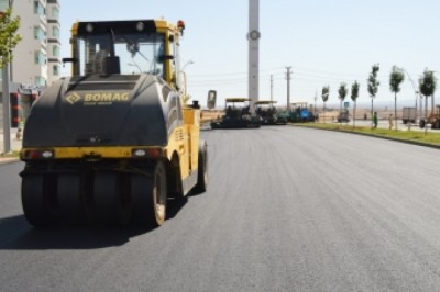 Eski Siverek ve Piran Caddesi asfaltlama çalışmaları devam ediyor